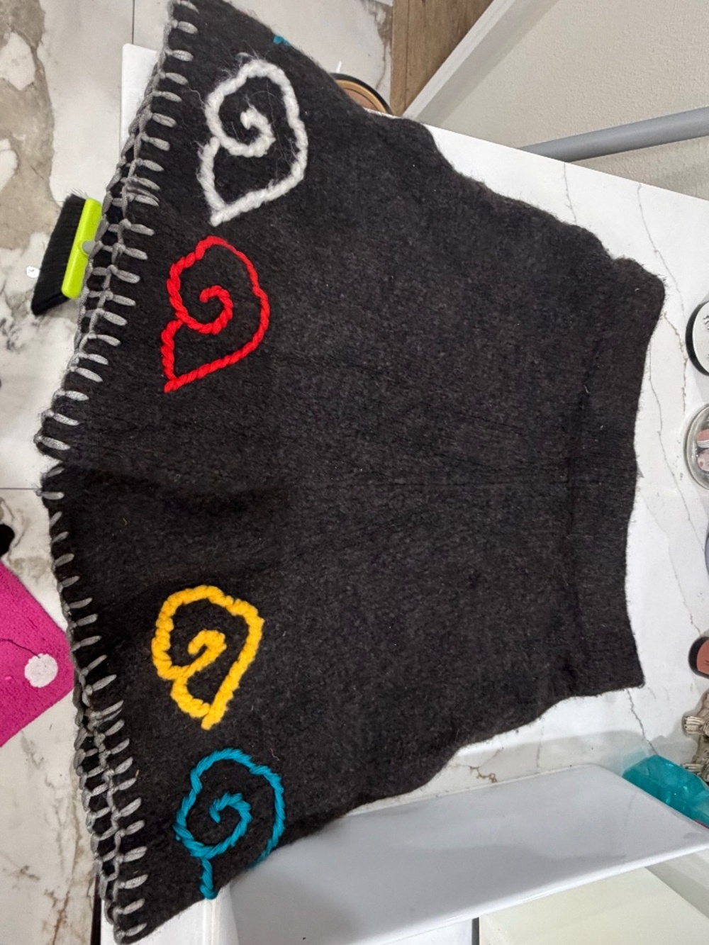 YanYan Knits Charcoal Wool Embroidered Cloud Knit Shorts Size S